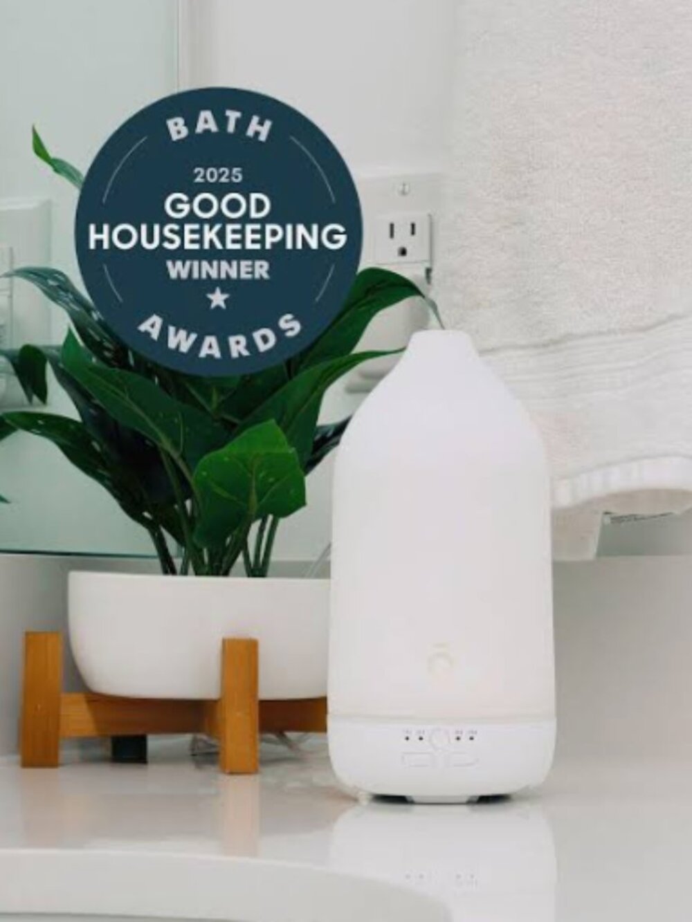 ✨ BRAND NEW IN BOX ✨ doTERRA Laluz Ultrasonic Diffuser & 4 Essential Oil Bundle!